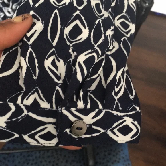 NWT Classically stylish “upgraded” shirt dress - Picture 13 of 15